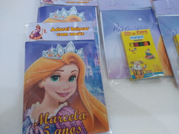 Rapunzel Caderninho com Giz Personalizado P Entrega