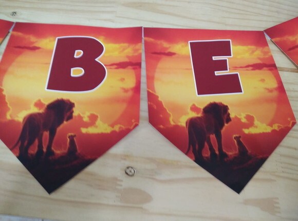 Rei Leão Varal Personalizado Pronta Entrega