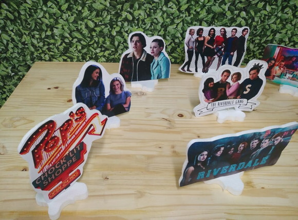 Riverdale kit de mesa displays 9 peças pronta entrega