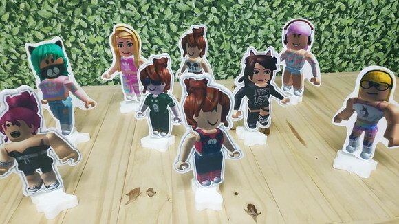Roblox Menina Kit de Mesa Displays 9 Peças Pronta Entrega