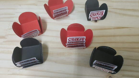 Strangers Things Forminhas Decoradas 36 Unid Pronta Entrega