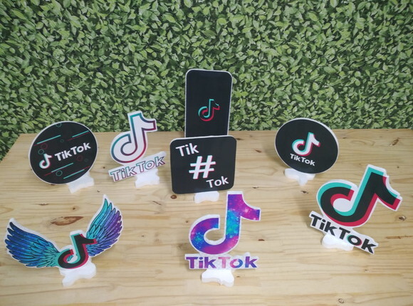 Tik Tok Kit de Mesa Displays 8 Peças Pronta Entrega