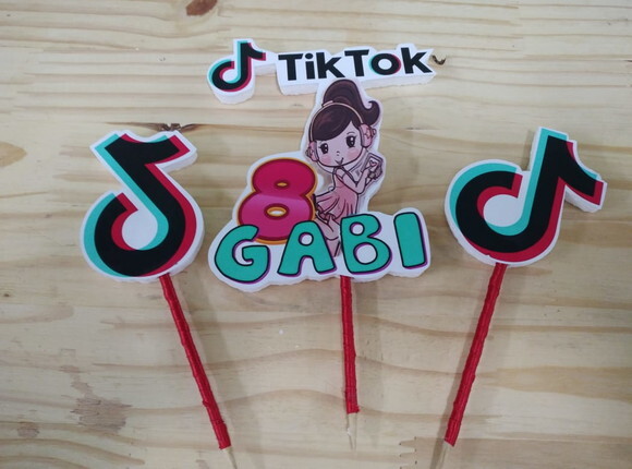 Tik Tok Topo de Bolo Personalizado Pronta Entrega