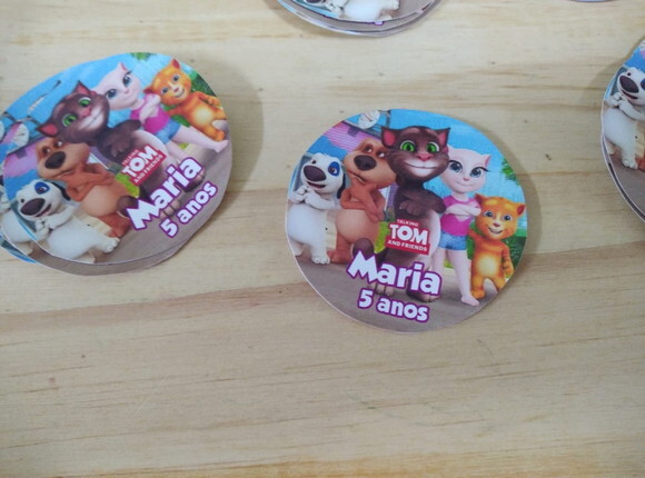 Tom Studios Adesivos Personalizados Pronta Entrega