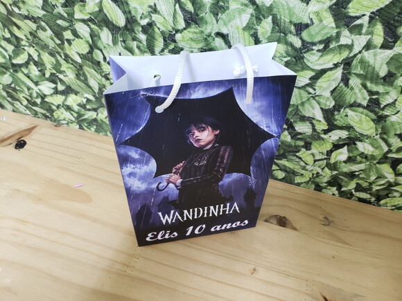 Wandinha Sacola Personalizada Pronta Entrega