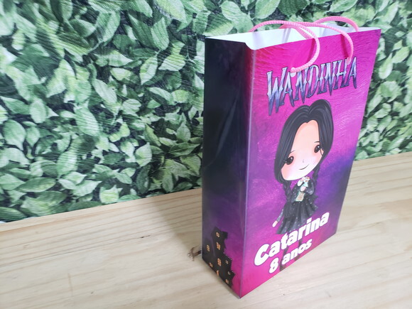 Wandinha Sacola Personalizada Pronta Entrega Tamanho G