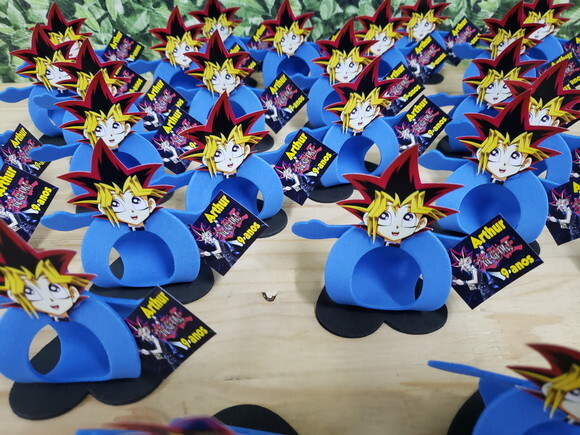 Yugi-oh Lembrancinha Porta Bombom com Tag Personalizada