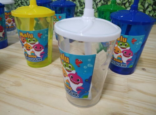 Baby Shark Copo Canudo Personalizado Pronta Entrega