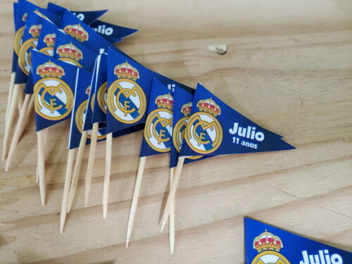 Bandeirinha Real Madrid 50 Unidades Personalizada