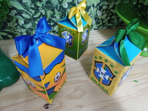 Brasil Caixa Milk Personalizada Copa 2026 Pronta Entrega