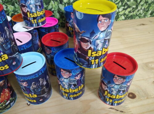 Caçadores de Trolls Cofrinhos Personalizados