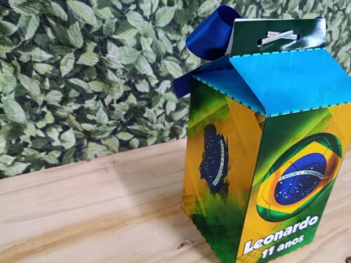 Caixa Milk Brasil Copa 2026 Personalizada