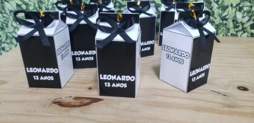 Caixa Milk Preto e Branco Personalizada Pronta Entrega