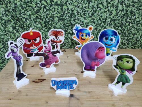 Divertidamente 2 Kit Displays de Mesa 9 Peças Pronta Entrega