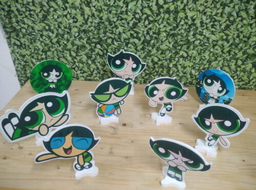 Docinho Poderosas Kit Displays de Mesa 9 Peças Pronta Entreg