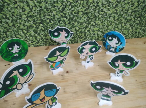 Docinho Poderosas Kit Displays de Mesa 9 Peças Pronta Entreg