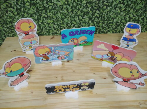 Drongo e Mongo Kit de Mesa Displays 8 Peças Pronta Entrega