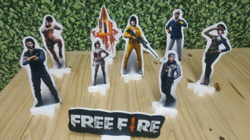 Free Fire Kit de Mesa Displays 9 Peças Pronta Entrega