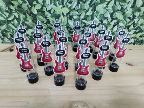 Guitarra Lembrancinha Tubetes com Apliques Personalizados