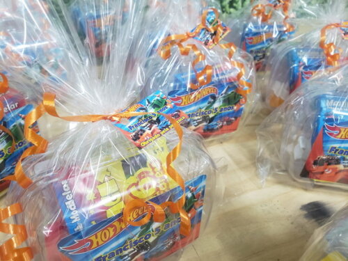 Hot Wheels Lembrancinha Personalizada Maletinha Embalada