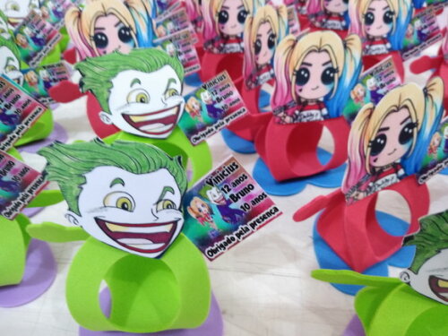 Lembrancinha Arlequina e Coringa Babys Personalizadas