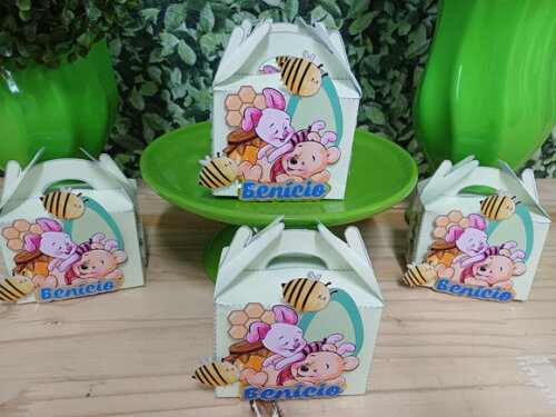 Lembrancinha Caixa Maleta Luxo Pooh Personalizada