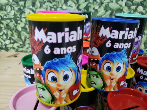 Lembrancinha Divertidamente Cofrinho Personalizado