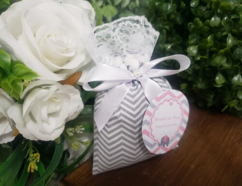 Lembrancinha Maternidade Sachê Perfumado Chevron Cinza