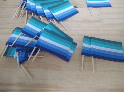 Lgbt Bandeirinhas Decorativas 50 Unid. 5 Mod. Pronta Entrega