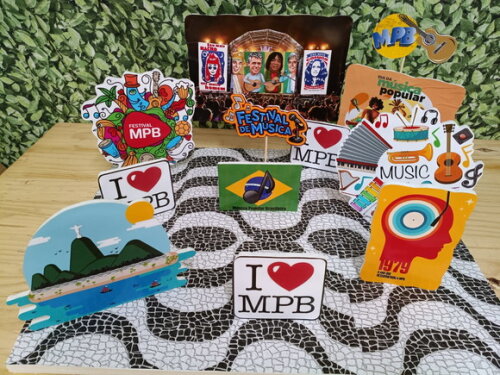 Maquete Escolar Tamanho 40x40x25 Cm- Todos os Temas