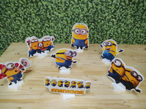 Minions Kit de Mesa Displays 7 Peças Pronta Entrega