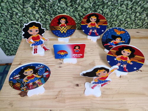 Mulher Maravilha Baby Displays de Mesa 8 Peças Pronta Entreg