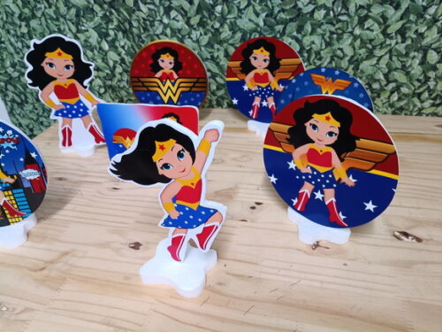 Mulher Maravilha Baby Displays de Mesa 8 Peças Pronta Entreg