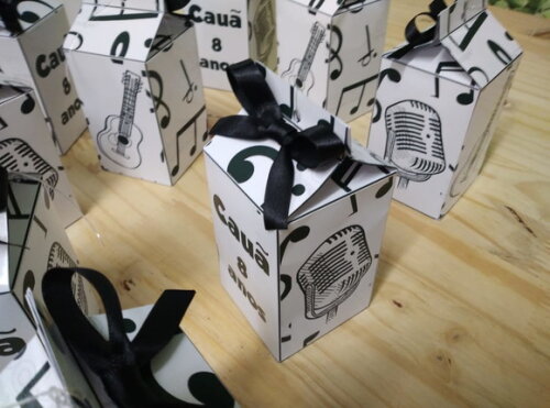Musical Caixa Milk Personalizado 10 Unidades Pronta Entrega