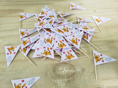 Pikachu Bandeirinha Personalizada Pronta Entrega 50 Unid