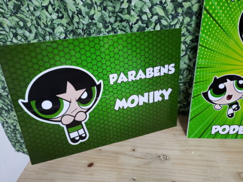 Poderosas Docinho Kit de Parede 3 Painéis Personalizado