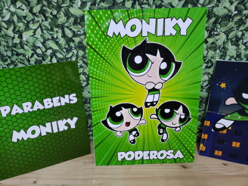 Poderosas Docinho Kit de Parede 3 Painéis Personalizado