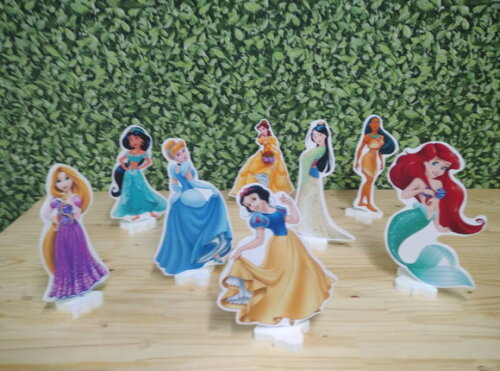Princesas Enfeite de Mesa Tipo Display 8 Peças