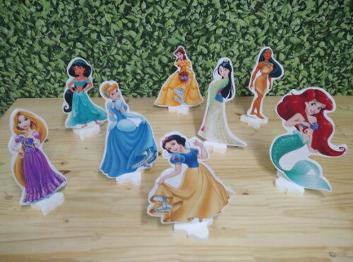Princesas Enfeite de Mesa Tipo Display 8 Peças