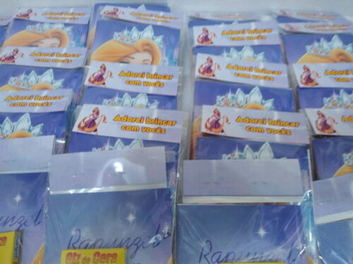 Rapunzel Caderninho com Giz Personalizado P Entrega