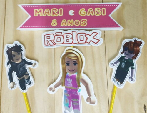 Roblox Menina Topo de Bolo Personalizado Pronta Entrega