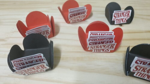 Strangers Things Forminhas Decoradas 36 Unid Pronta Entrega