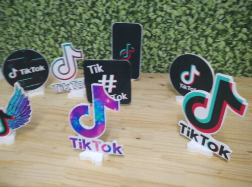 Tik Tok Kit de Mesa Displays 8 Peças Pronta Entrega
