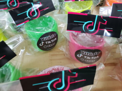 Tik Tok Lembrancinha Mola Maluca Personalizada
