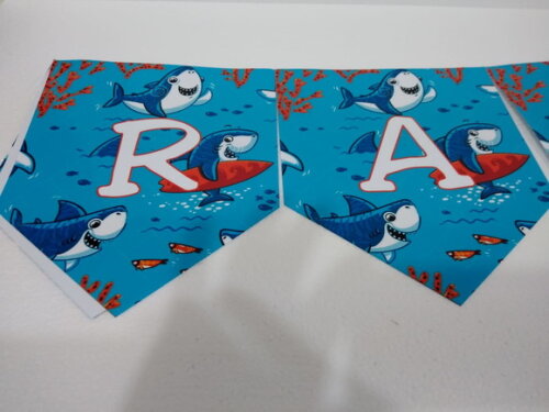 Varal Baby Shark Parabens + Nome Personalizado