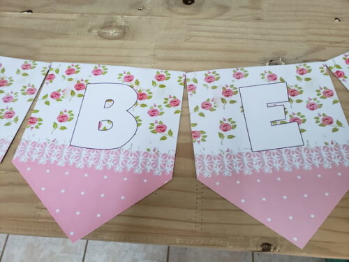 Varal parabéns Jardim Encantado personalizado