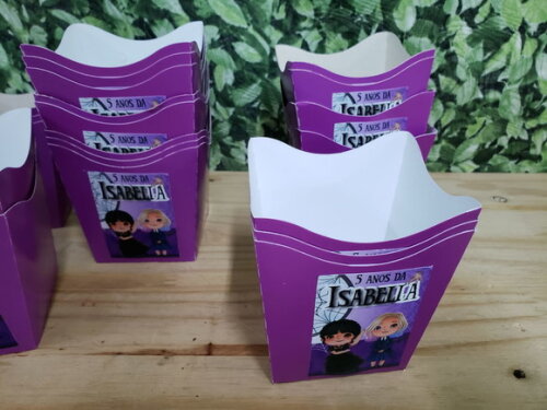 Wandinha Cachepo Centro de Mesa Personalizado