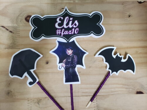 Wandinha Topo de Bolo Personalizado Pronta Entrega