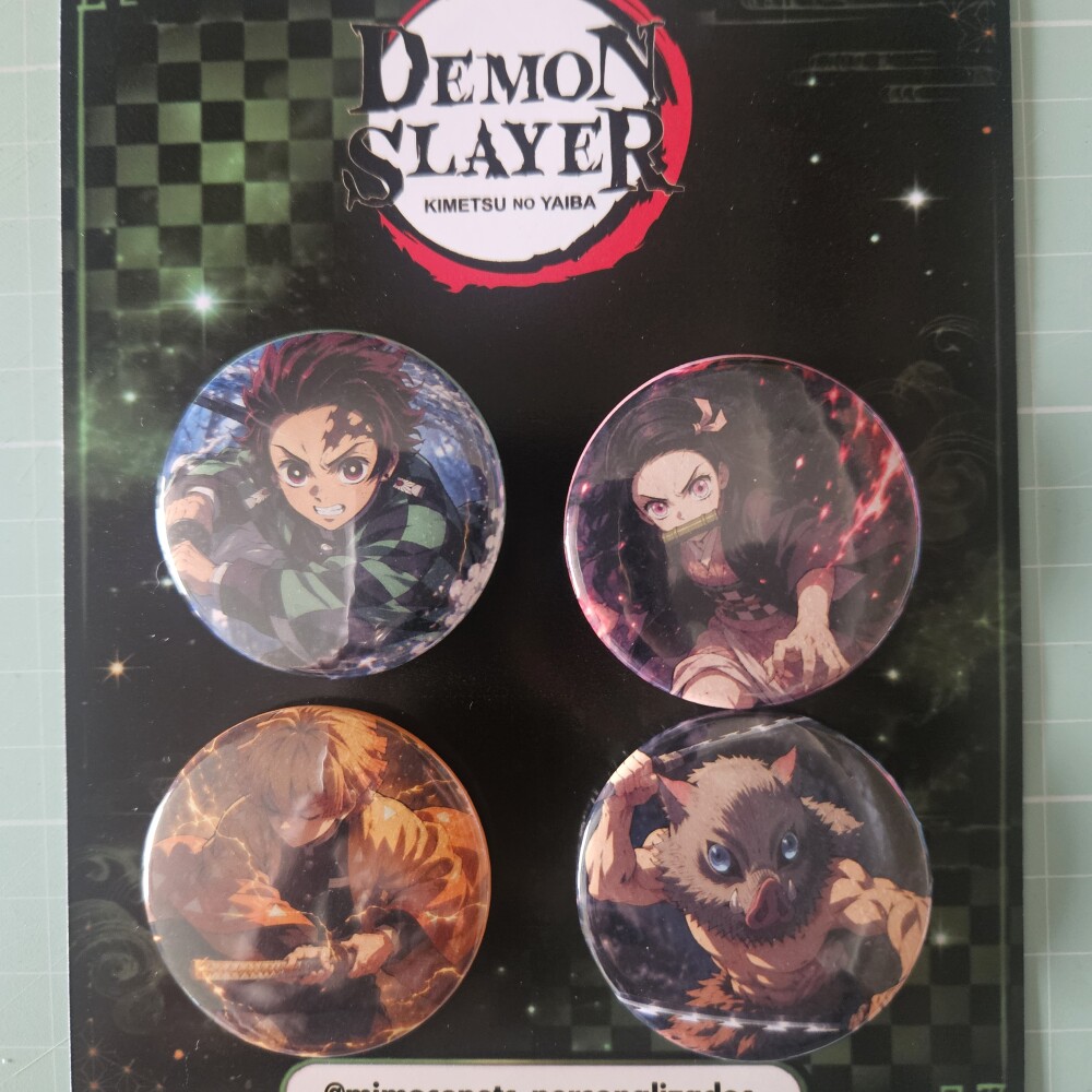 Kit de Bottons Demon Slayer Kimetsu no Yaiba
