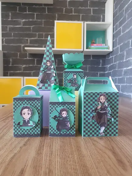 Kit Festa 20 Caixas Demon Slayer (tanjiro)